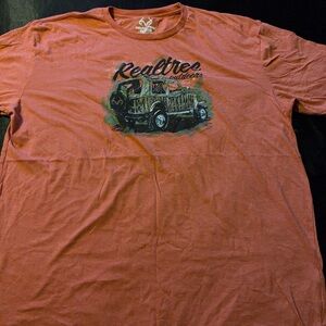 Realtree Men's 2XL coral Graphic T-Shirt